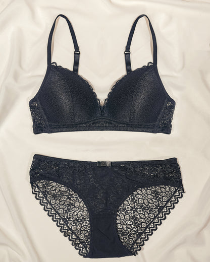 Sleek Lace Set